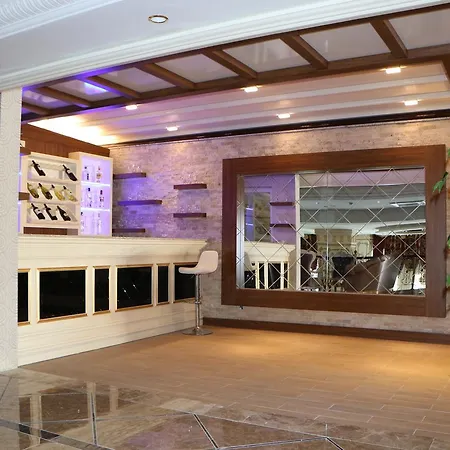 Hotell World Point 4*