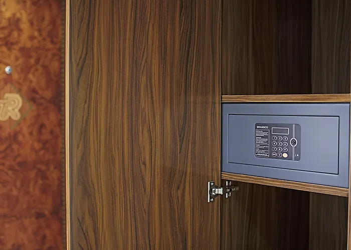 World Point فندق